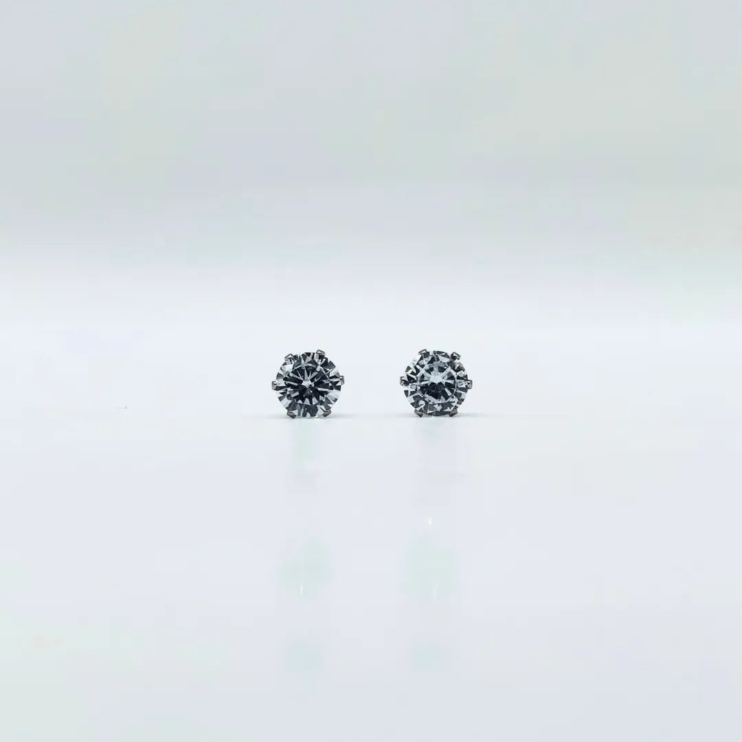 7 mm Clear Cubic Zirconia Round Silver | Stainless Steel